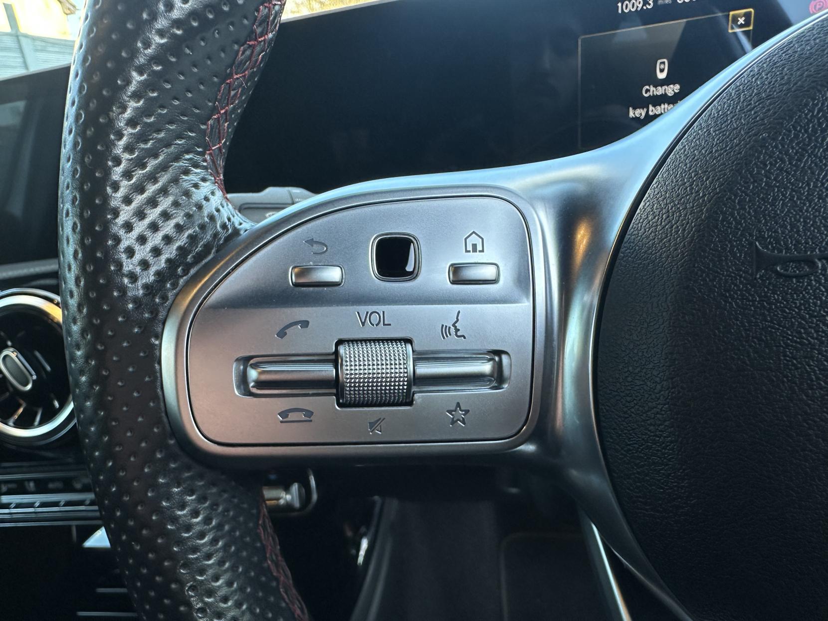 Mercedes-Benz A Class 1.3 A200 AMG Line (Executive) Hatchback 5dr Petrol 7G-DCT Euro 6 (s/s) (163 ps)