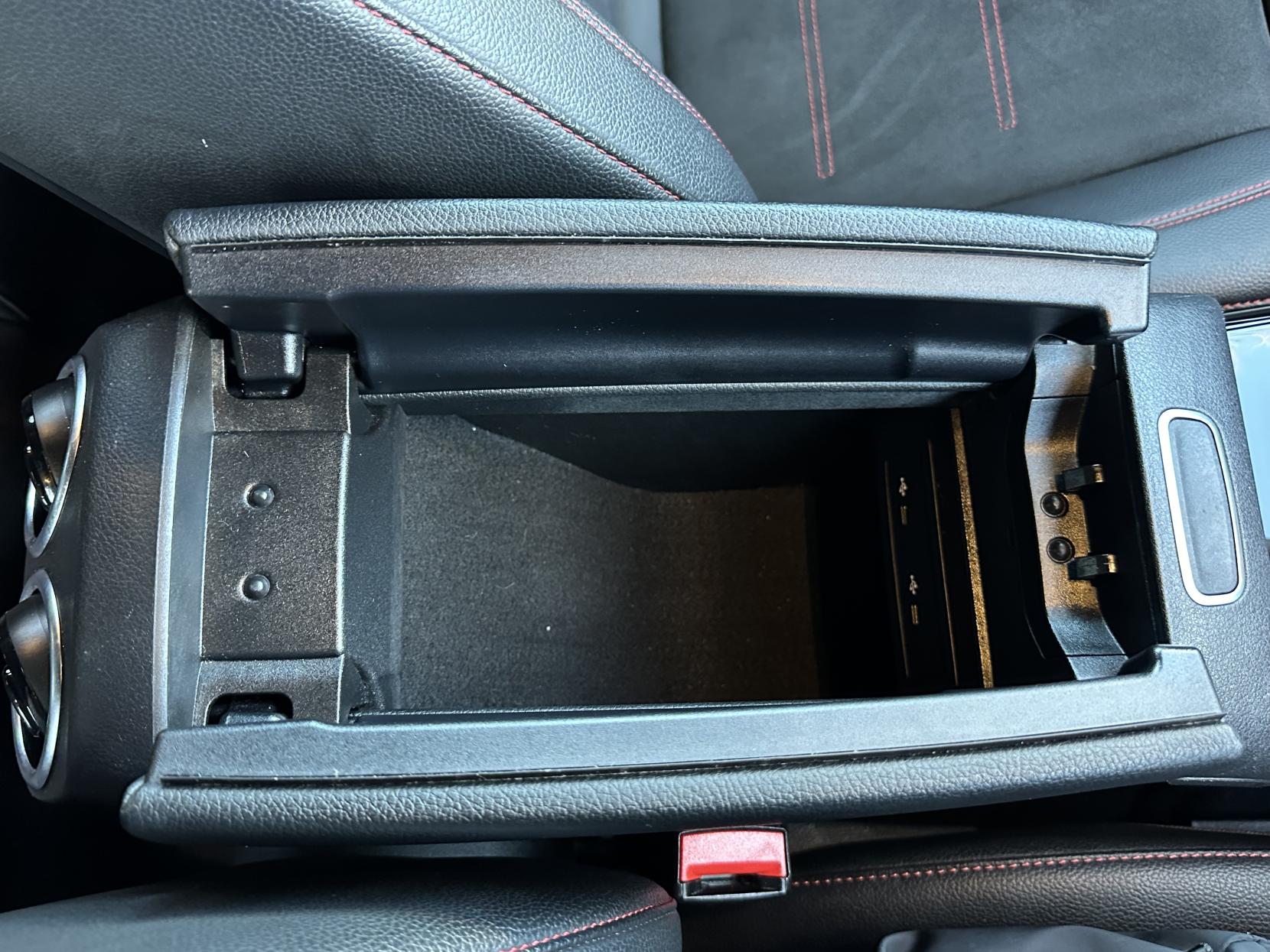 Mercedes-Benz A Class 1.3 A200 AMG Line (Executive) Hatchback 5dr Petrol 7G-DCT Euro 6 (s/s) (163 ps)