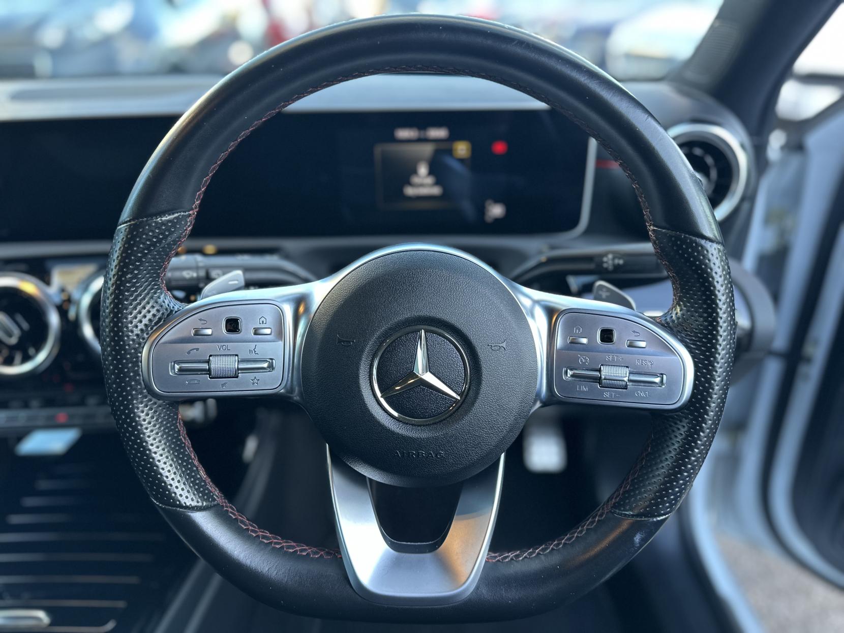 Mercedes-Benz A Class 1.3 A200 AMG Line (Executive) Hatchback 5dr Petrol 7G-DCT Euro 6 (s/s) (163 ps)