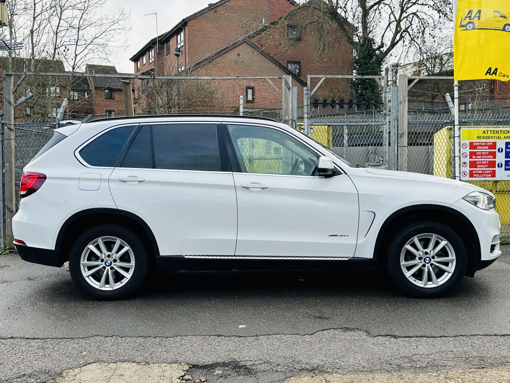 BMW X5 3.0 30d SE SUV 5dr Diesel Auto xDrive Euro 6 (s/s) (258 ps)