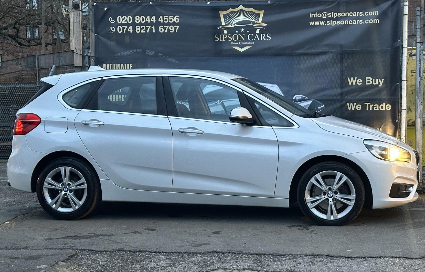 BMW 2 Series Active Tourer 2.0 220i Luxury MPV 5dr Petrol Auto Euro 6 (s/s) (192 ps)