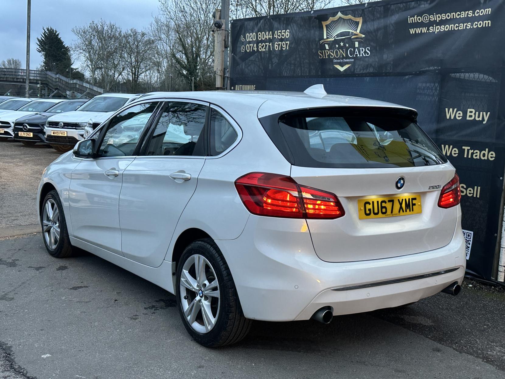 BMW 2 Series Active Tourer 2.0 220i Luxury MPV 5dr Petrol Auto Euro 6 (s/s) (192 ps)
