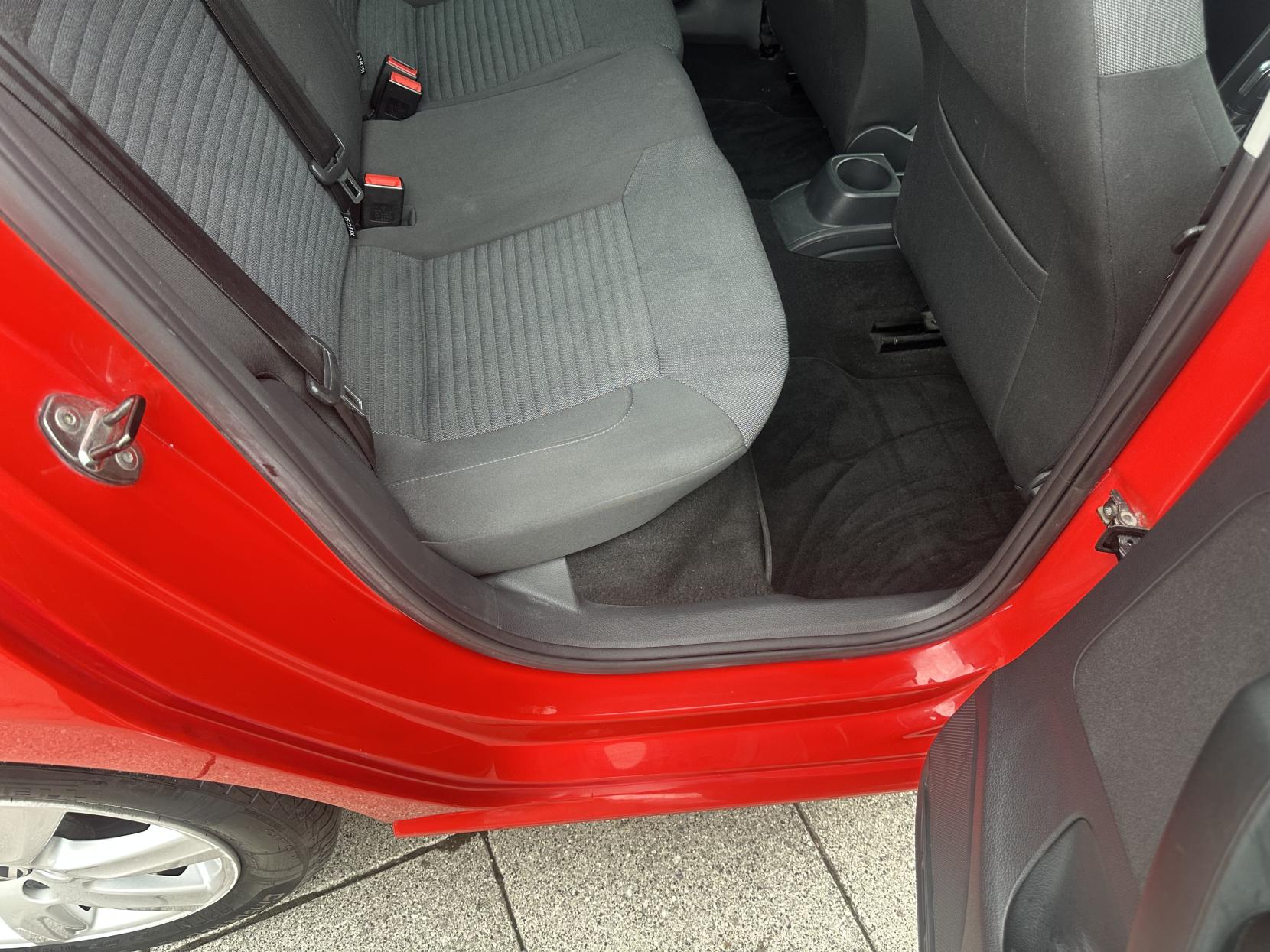 Volkswagen Polo 1.4 Match Hatchback 5dr Petrol DSG Euro 5 (85 ps)