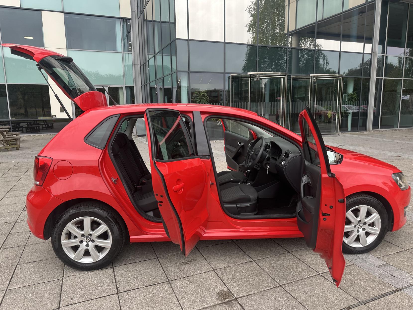 Volkswagen Polo 1.4 Match Hatchback 5dr Petrol DSG Euro 5 (85 ps)
