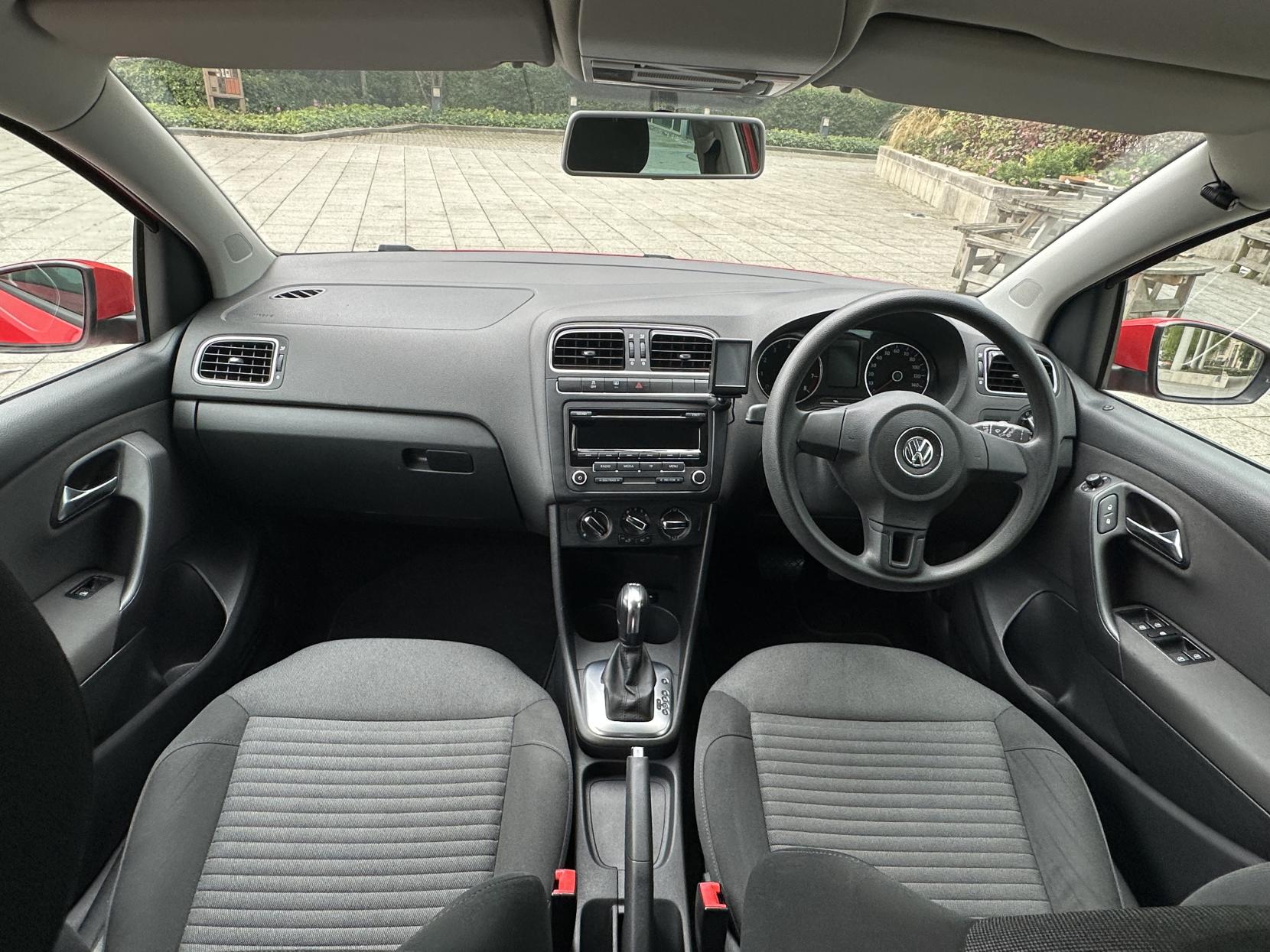 Volkswagen Polo 1.4 Match Hatchback 5dr Petrol DSG Euro 5 (85 ps)