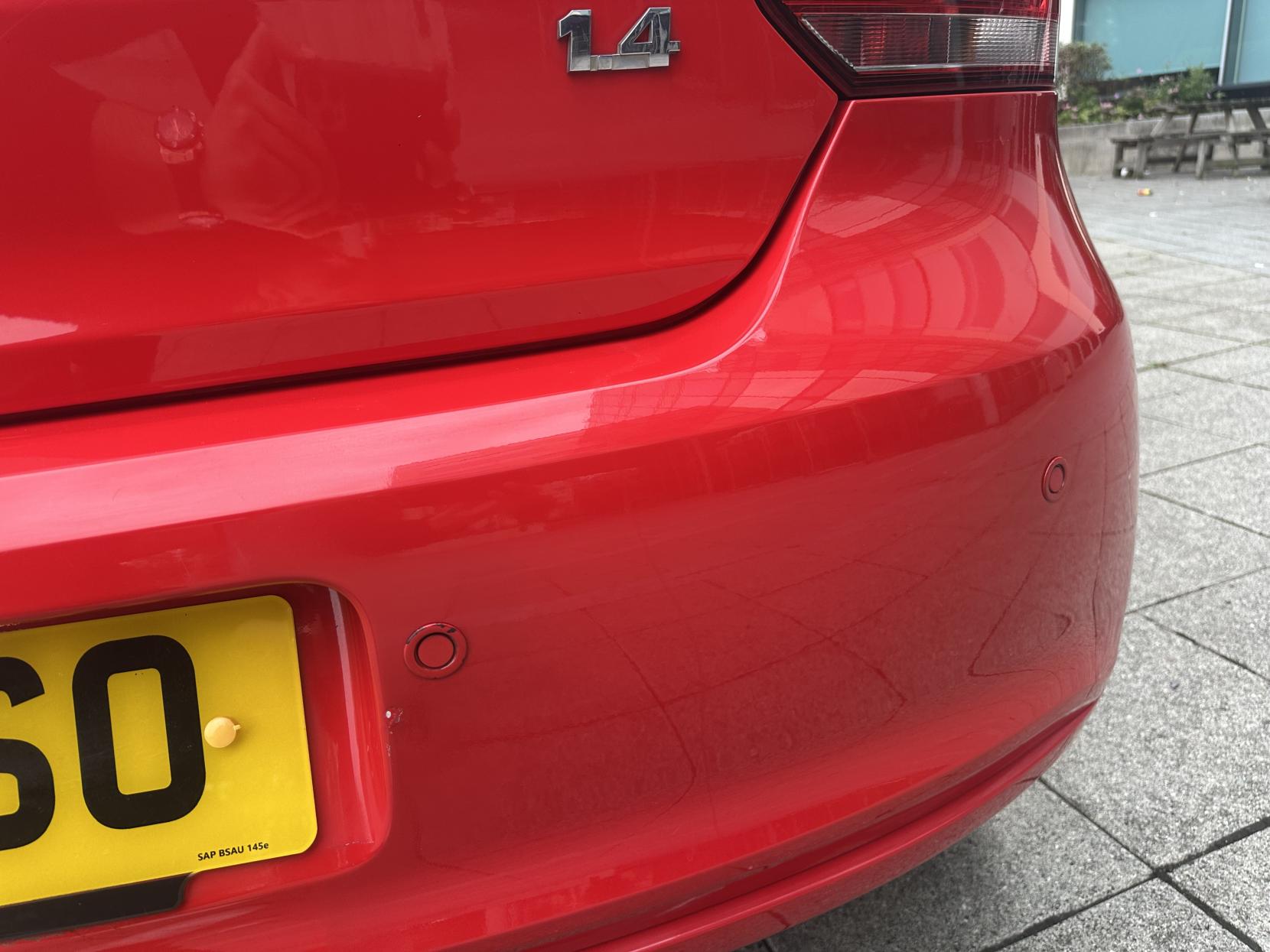 Volkswagen Polo 1.4 Match Hatchback 5dr Petrol DSG Euro 5 (85 ps)