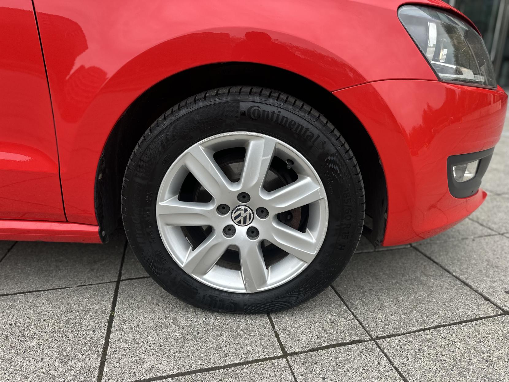 Volkswagen Polo 1.4 Match Hatchback 5dr Petrol DSG Euro 5 (85 ps)