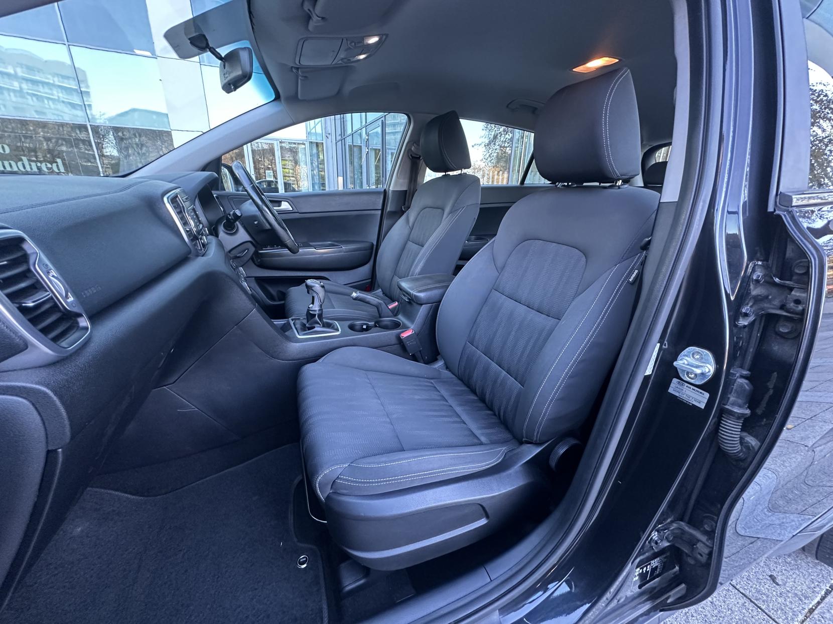 Kia Sportage 1.6 GDi 1 SUV 5dr Petrol Manual Euro 6 (130 bhp)