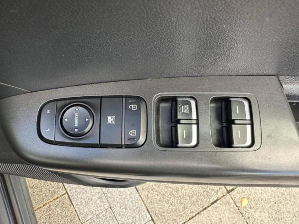 Kia Sportage 1.6 GDi 1 SUV 5dr Petrol Manual Euro 6 (130 bhp)