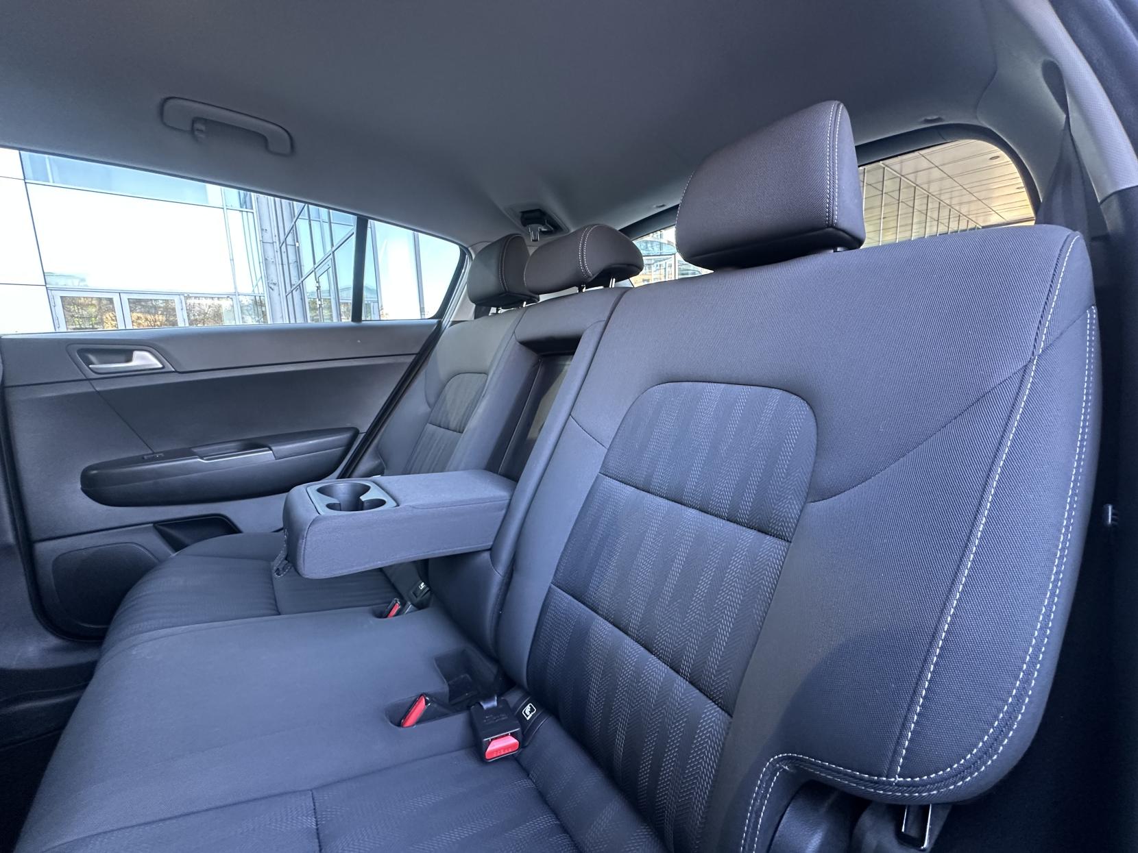 Kia Sportage 1.6 GDi 1 SUV 5dr Petrol Manual Euro 6 (130 bhp)