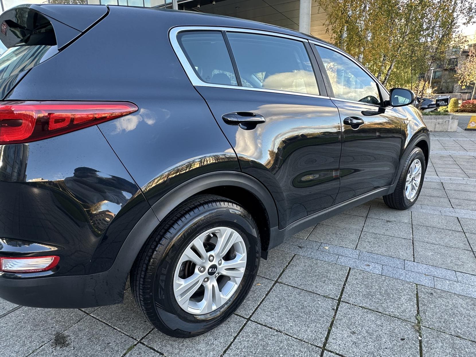 Kia Sportage 1.6 GDi 1 SUV 5dr Petrol Manual Euro 6 (130 bhp)