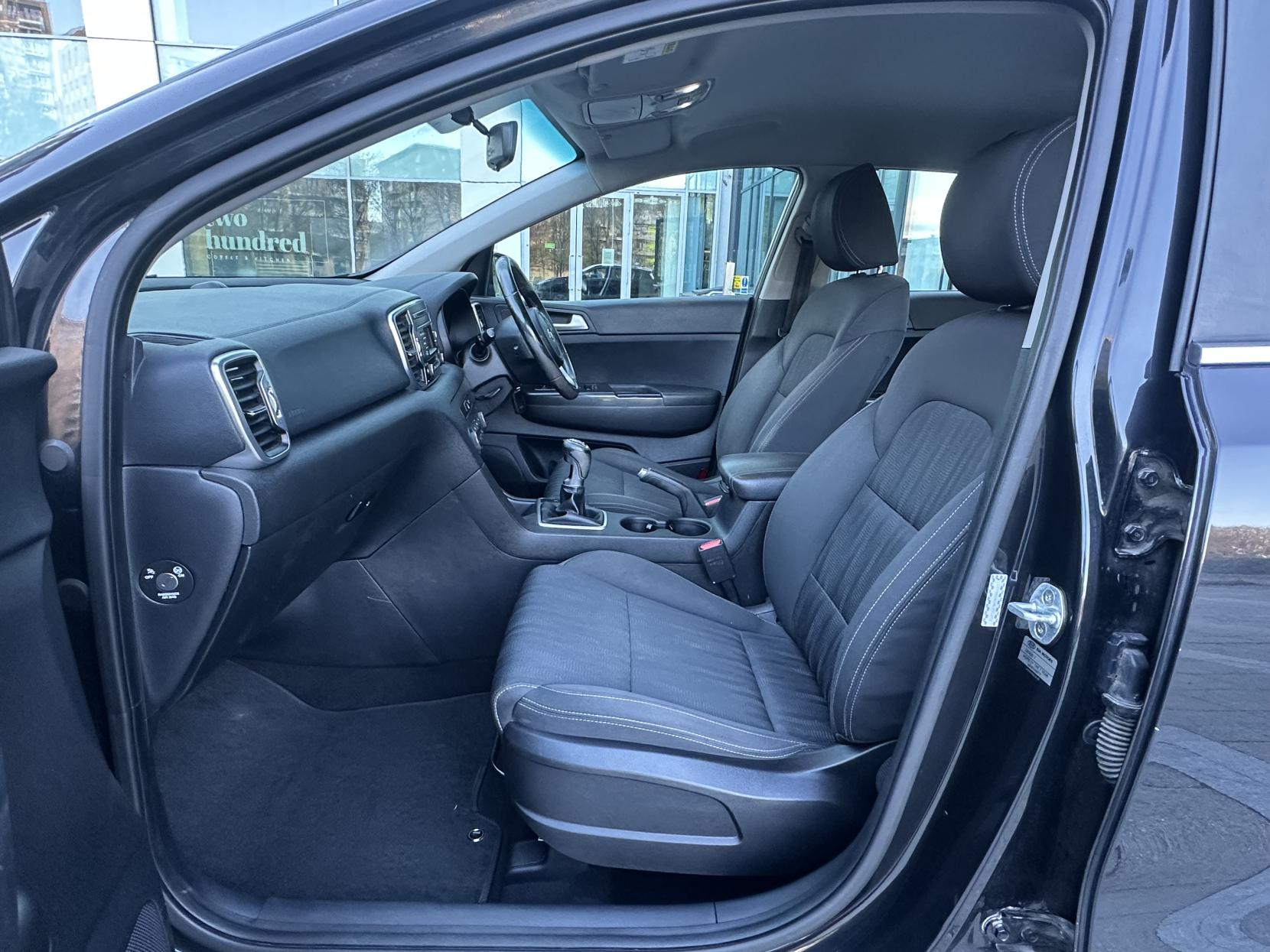 Kia Sportage 1.6 GDi 1 SUV 5dr Petrol Manual Euro 6 (130 bhp)