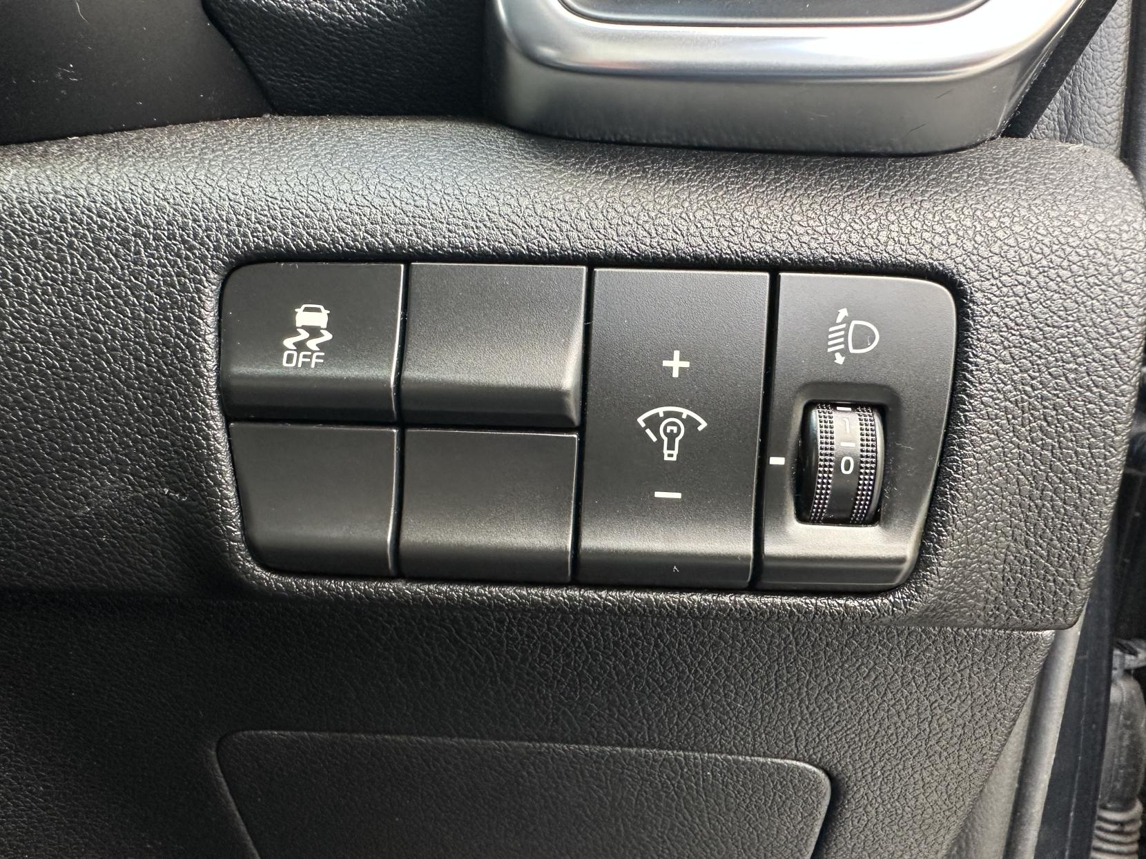 Kia Sportage 1.6 GDi 1 SUV 5dr Petrol Manual Euro 6 (130 bhp)