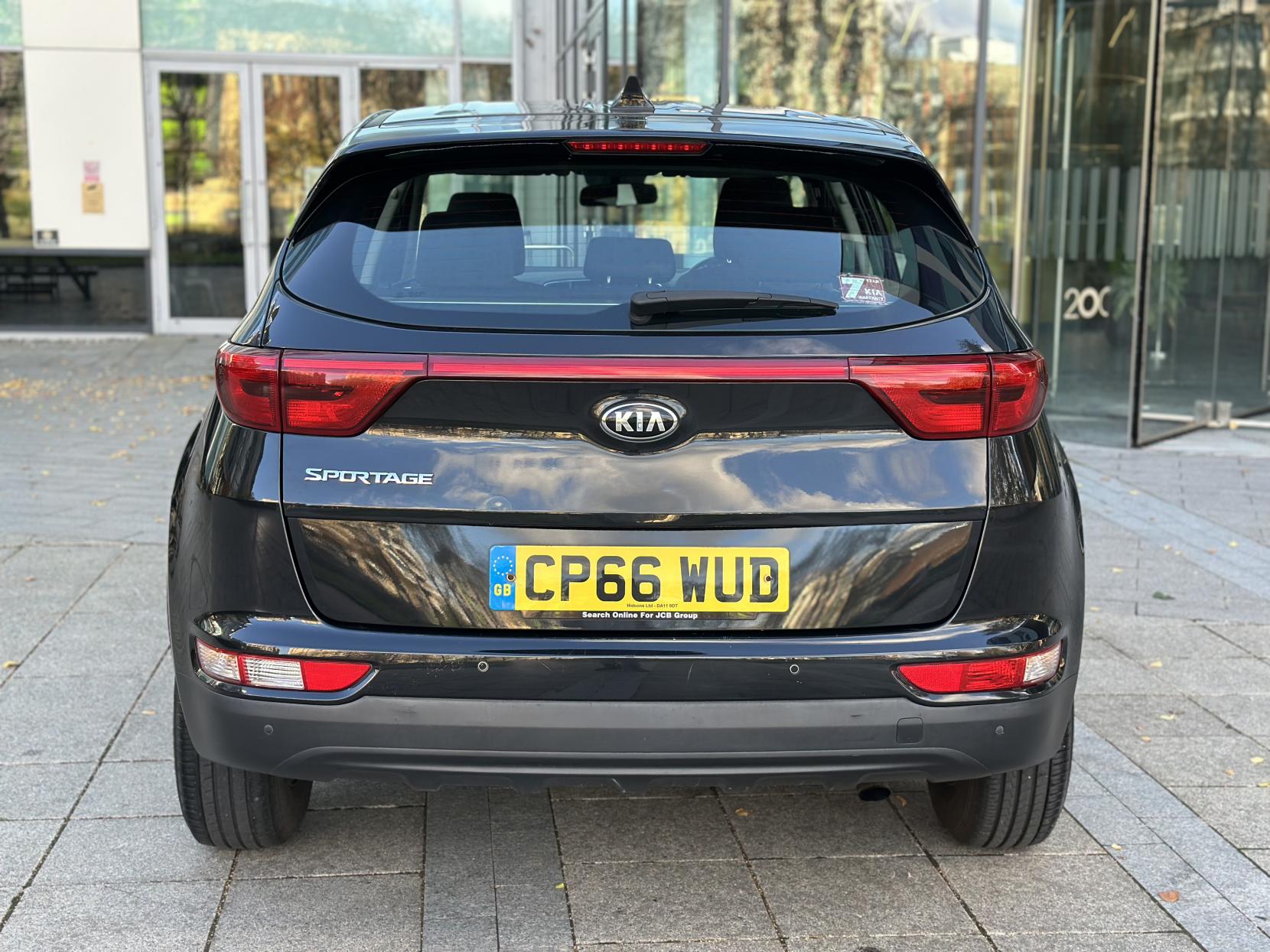 Kia Sportage 1.6 GDi 1 SUV 5dr Petrol Manual Euro 6 (130 bhp)