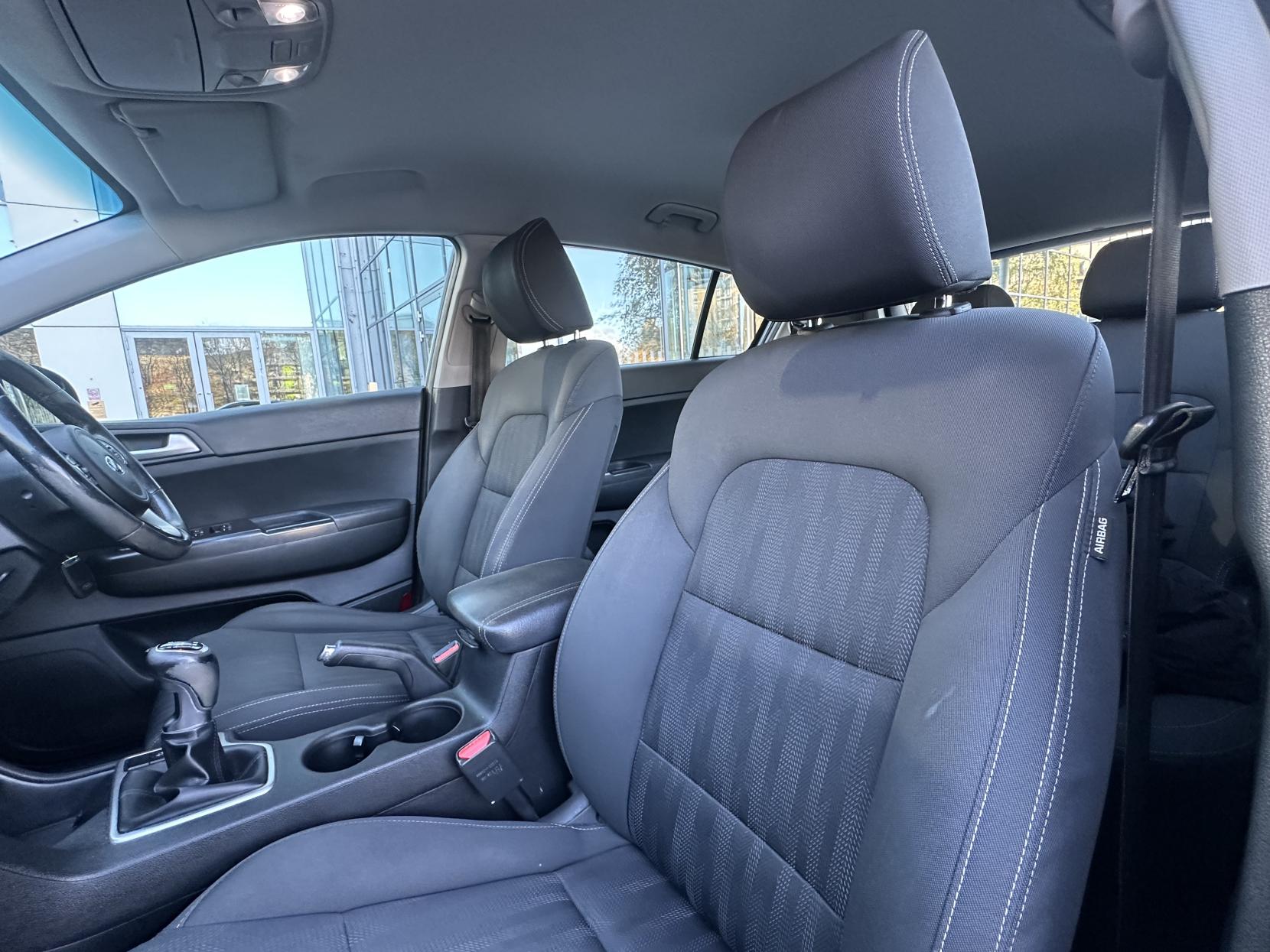 Kia Sportage 1.6 GDi 1 SUV 5dr Petrol Manual Euro 6 (130 bhp)