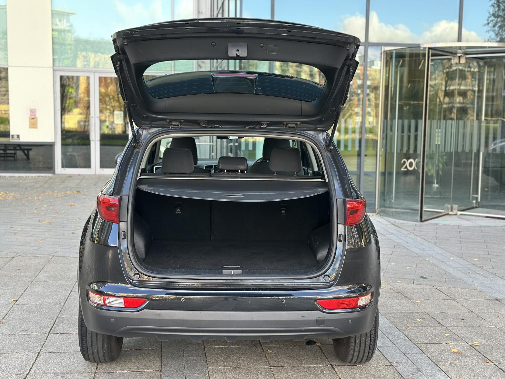 Kia Sportage 1.6 GDi 1 SUV 5dr Petrol Manual Euro 6 (130 bhp)