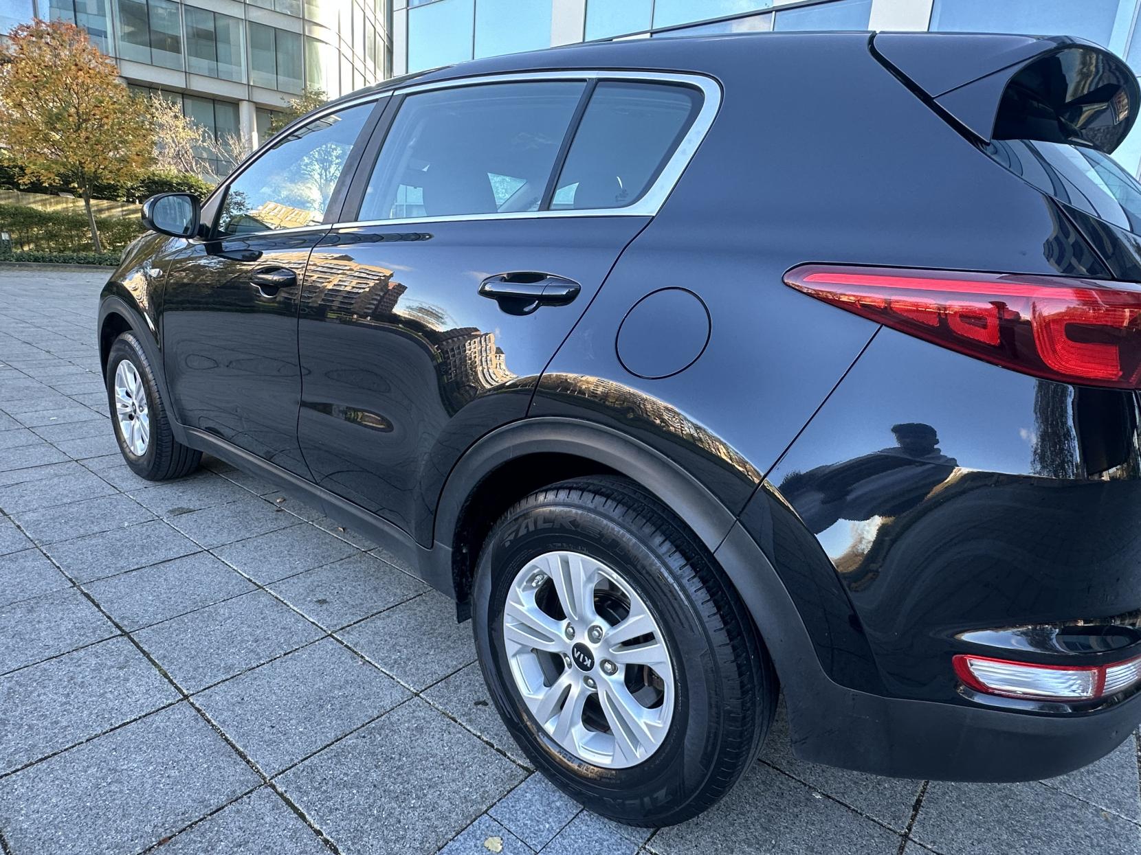 Kia Sportage 1.6 GDi 1 SUV 5dr Petrol Manual Euro 6 (130 bhp)