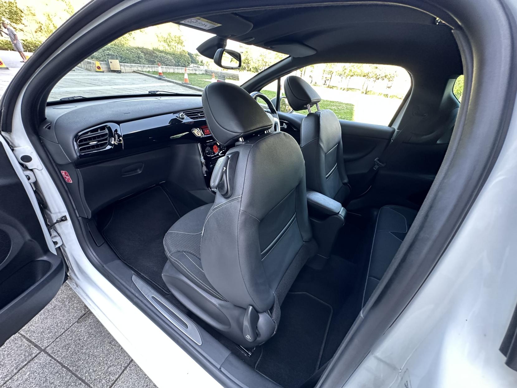 Citroen DS3 1.2 PureTech DStyle Plus Hatchback 3dr Petrol Manual Euro 6 (s/s) (110 ps)