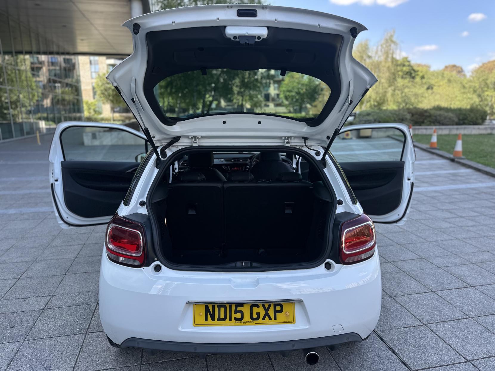 Citroen DS3 1.2 PureTech DStyle Plus Hatchback 3dr Petrol Manual Euro 6 (s/s) (110 ps)