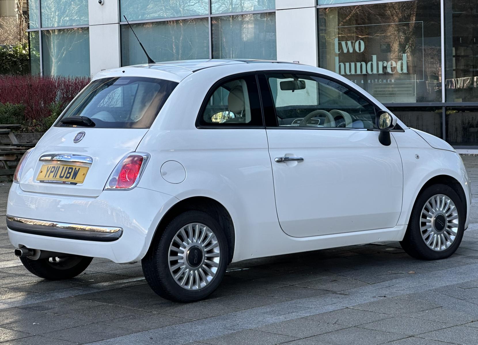 Fiat 500 1.2 Lounge Hatchback 3dr Petrol Manual Euro 5 (s/s) (69 bhp)