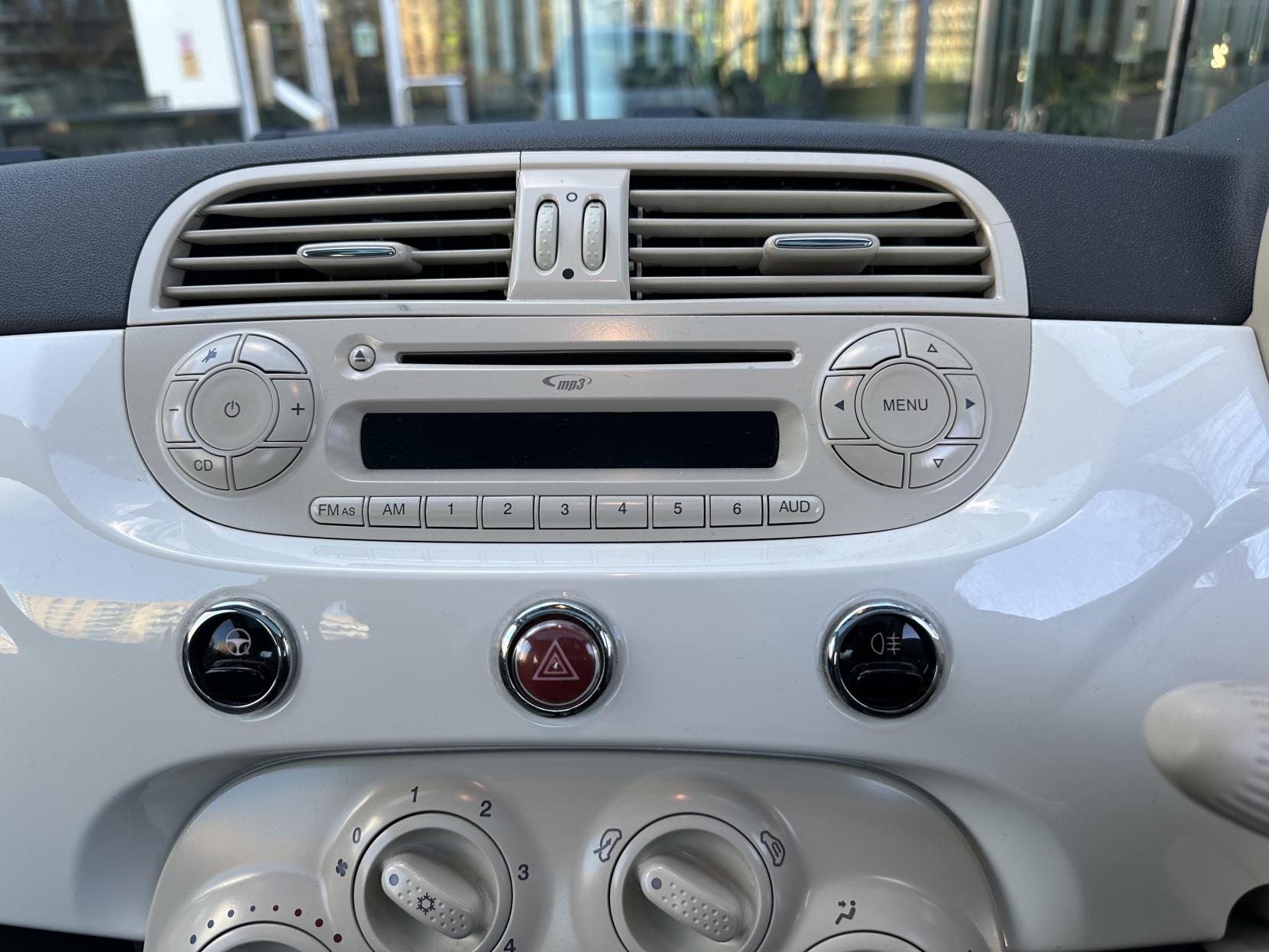 Fiat 500 1.2 Lounge Hatchback 3dr Petrol Manual Euro 5 (s/s) (69 bhp)