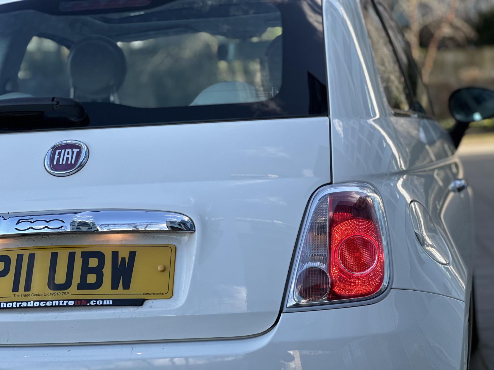 Fiat 500 1.2 Lounge Hatchback 3dr Petrol Manual Euro 5 (s/s) (69 bhp)