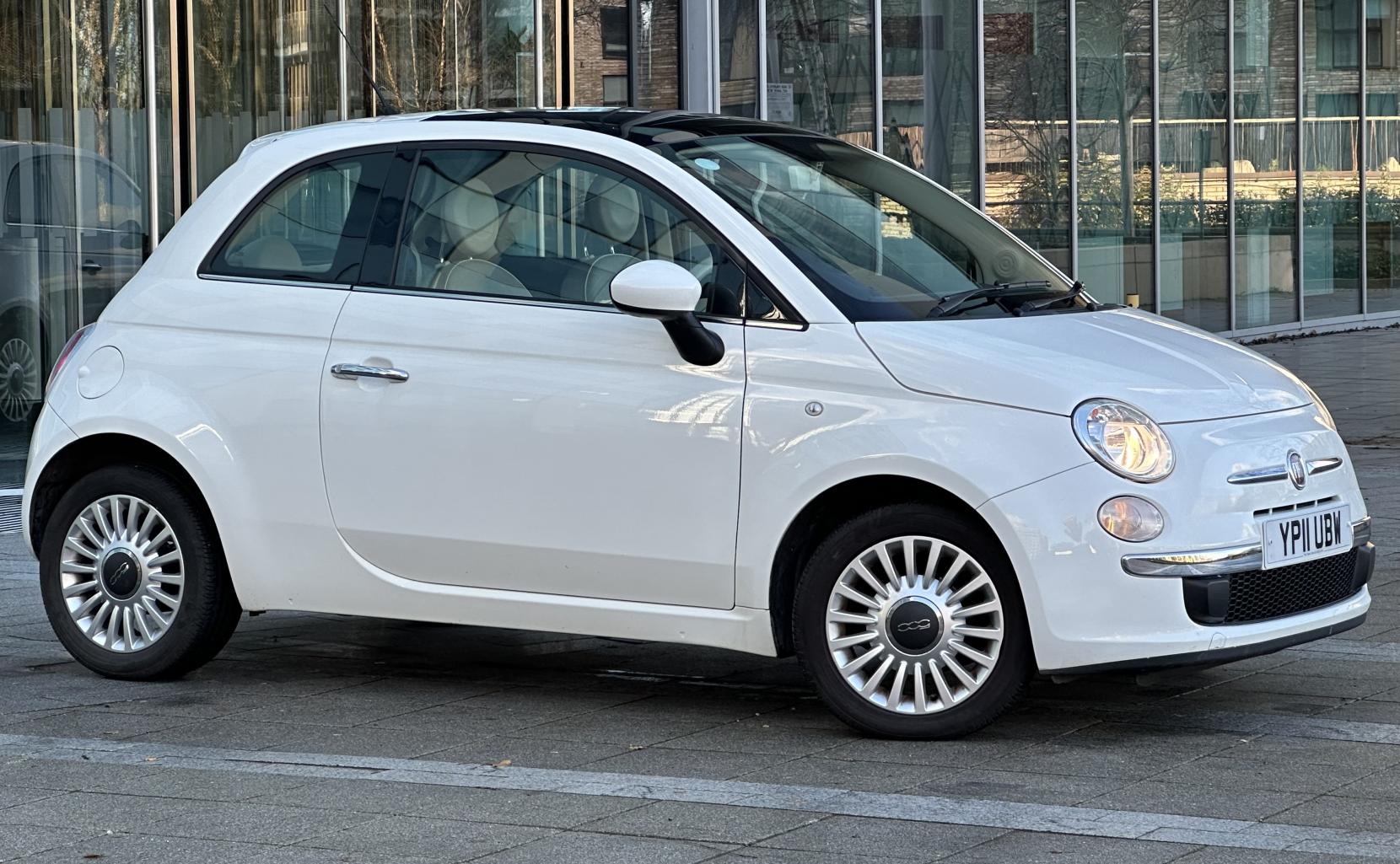 Fiat 500 1.2 Lounge Hatchback 3dr Petrol Manual Euro 5 (s/s) (69 bhp)
