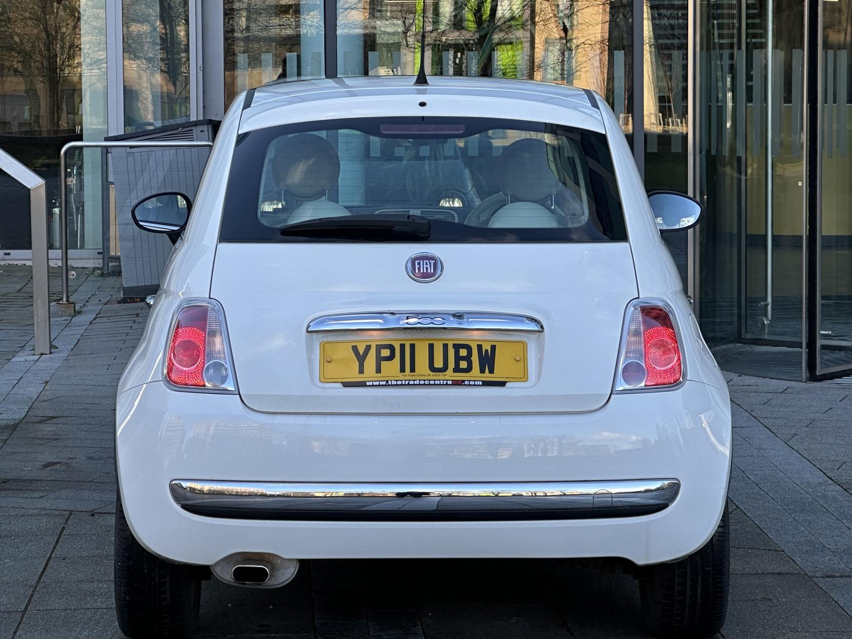 Fiat 500 1.2 Lounge Hatchback 3dr Petrol Manual Euro 5 (s/s) (69 bhp)