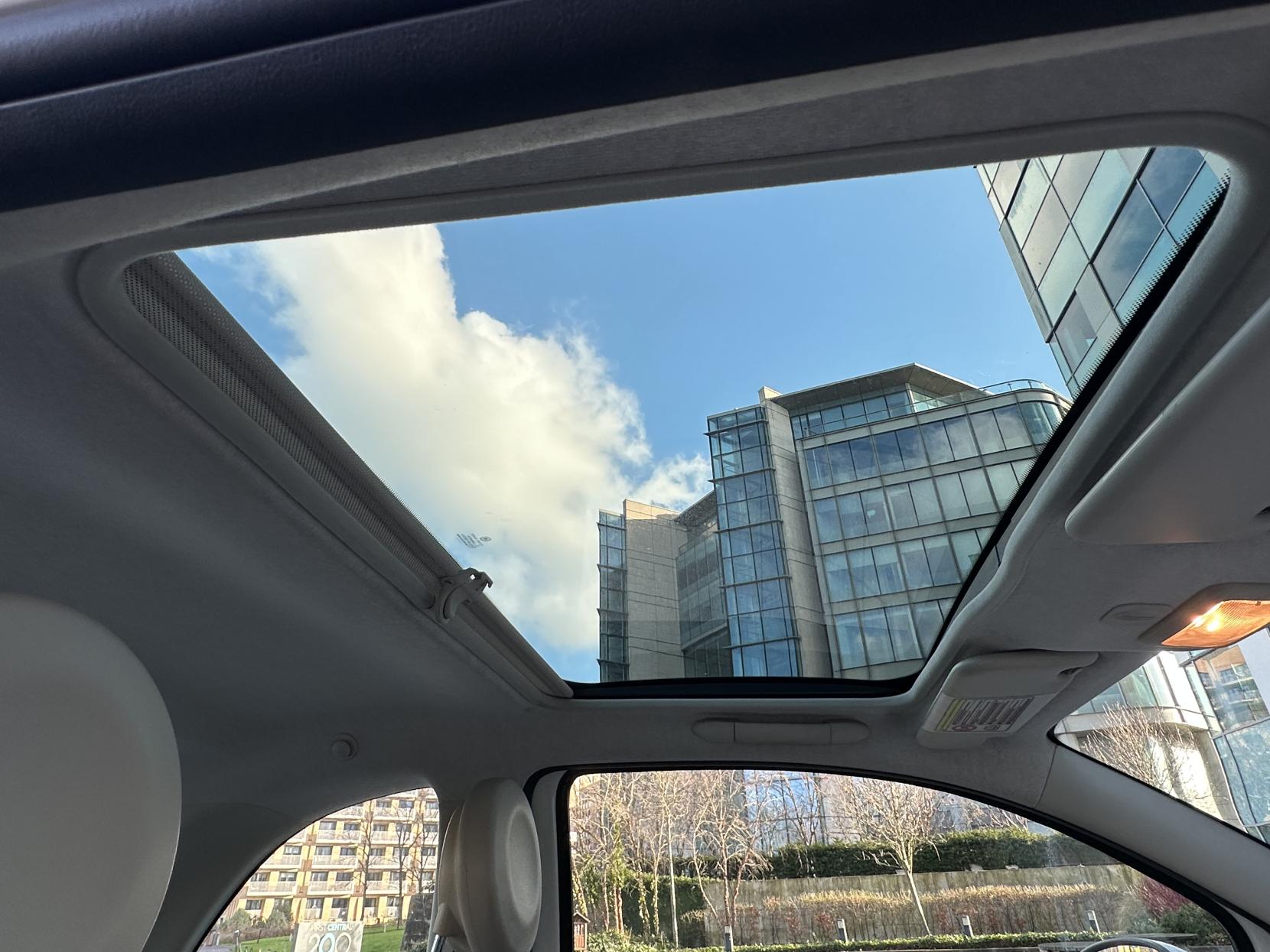 Fiat 500 1.2 Lounge Hatchback 3dr Petrol Manual Euro 5 (s/s) (69 bhp)