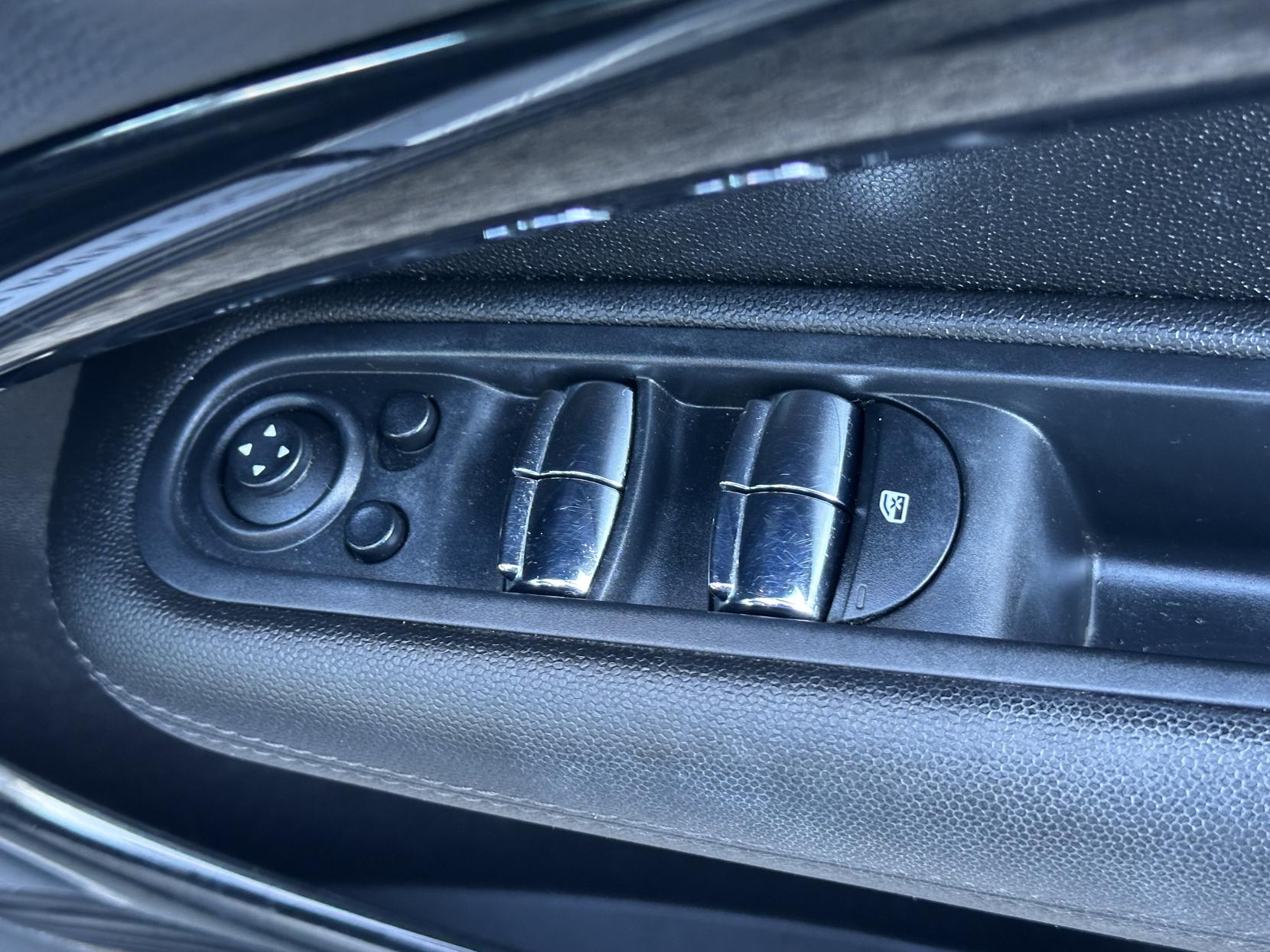 MINI Countryman 1.6 Cooper S SUV 5dr Petrol Auto ALL4 Euro 5 (184 ps)