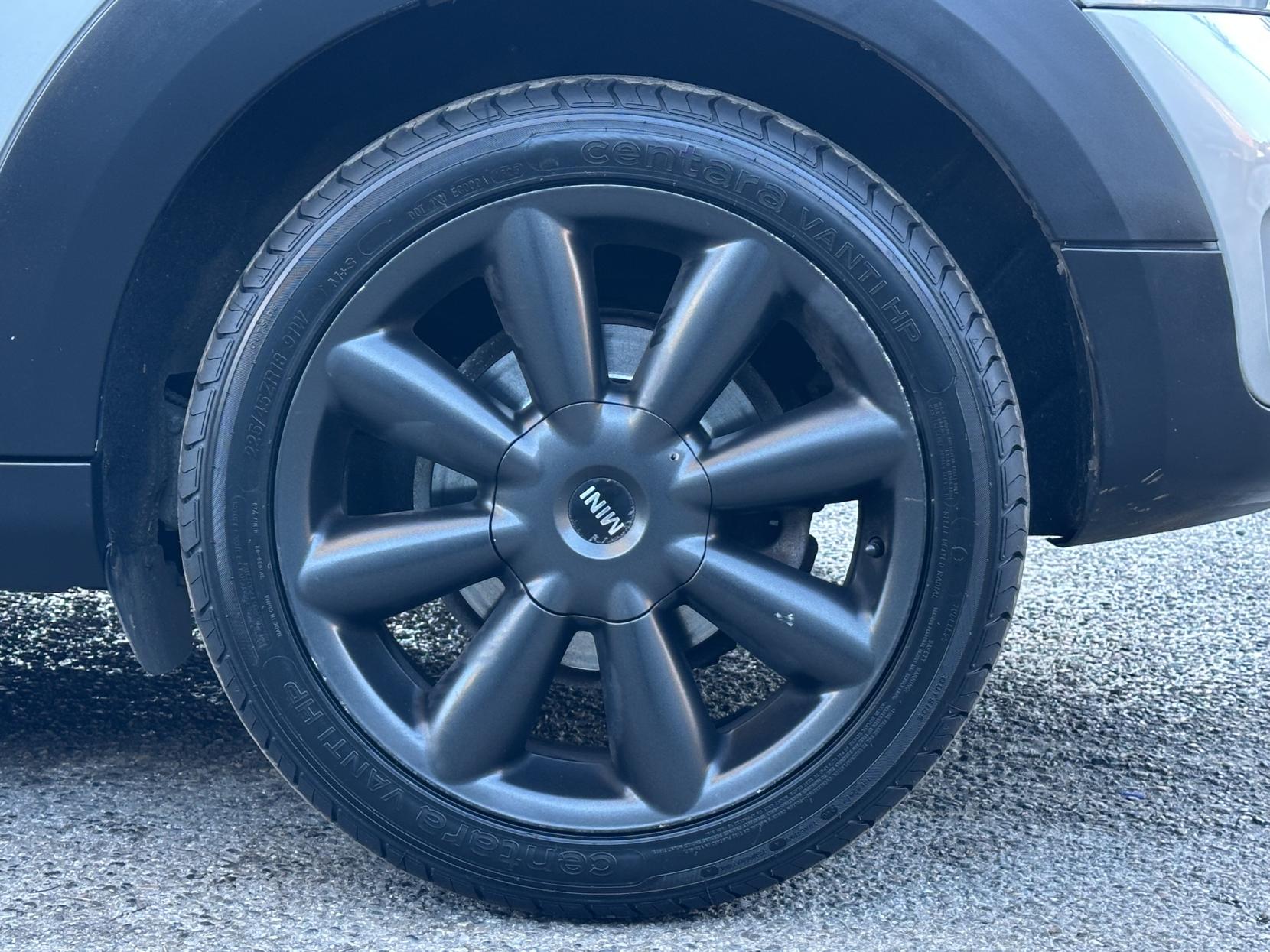 MINI Countryman 1.6 Cooper S SUV 5dr Petrol Auto ALL4 Euro 5 (184 ps)