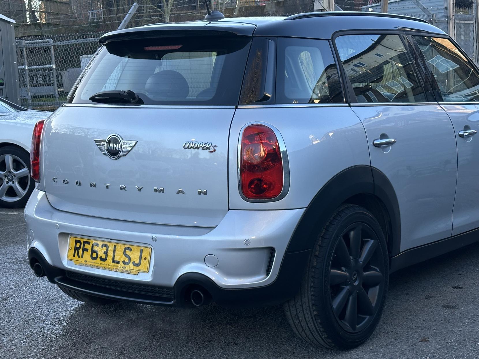 MINI Countryman 1.6 Cooper S SUV 5dr Petrol Auto ALL4 Euro 5 (184 ps)
