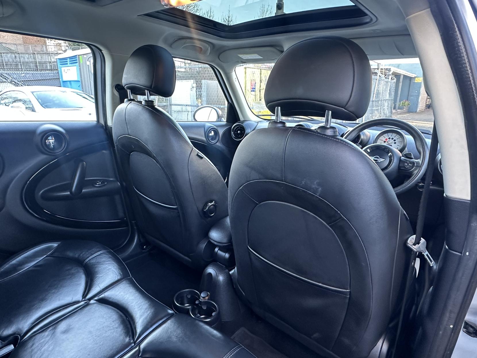 MINI Countryman 1.6 Cooper S SUV 5dr Petrol Auto ALL4 Euro 5 (184 ps)