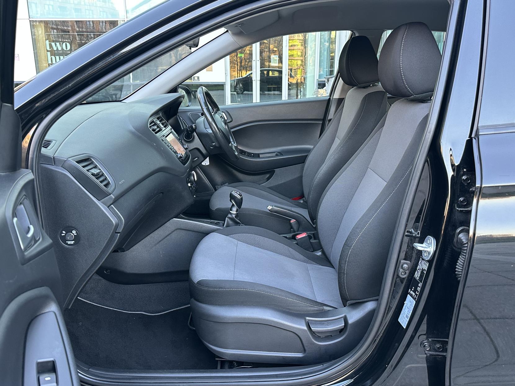 Hyundai i20 1.0 T-GDi Turbo Edition Hatchback 5dr Petrol Manual Euro 6 (100 ps)