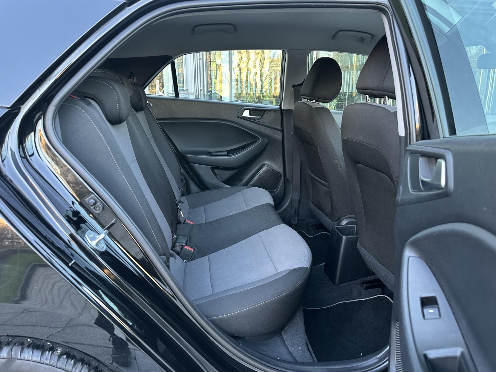 Hyundai i20 1.0 T-GDi Turbo Edition Hatchback 5dr Petrol Manual Euro 6 (100 ps)