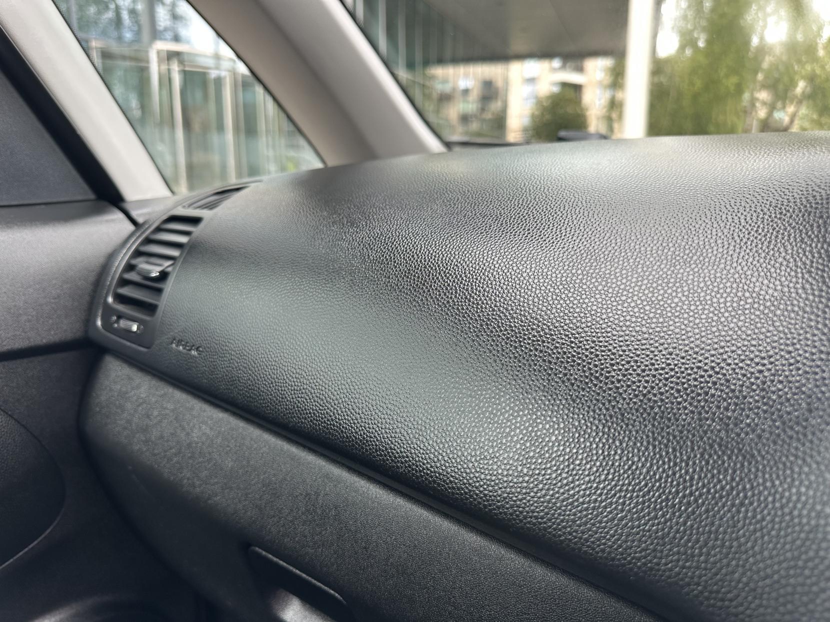 Kia Venga 1.6 2 MPV 5dr Petrol Auto Euro 5 (123 bhp)