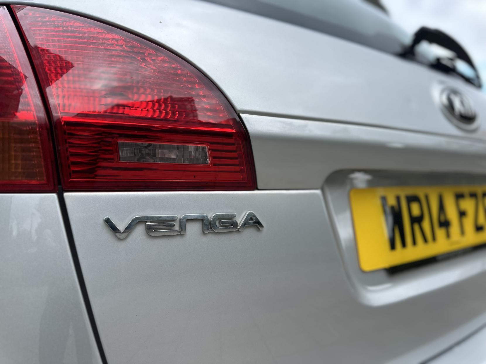 Kia Venga 1.6 2 MPV 5dr Petrol Auto Euro 5 (123 bhp)