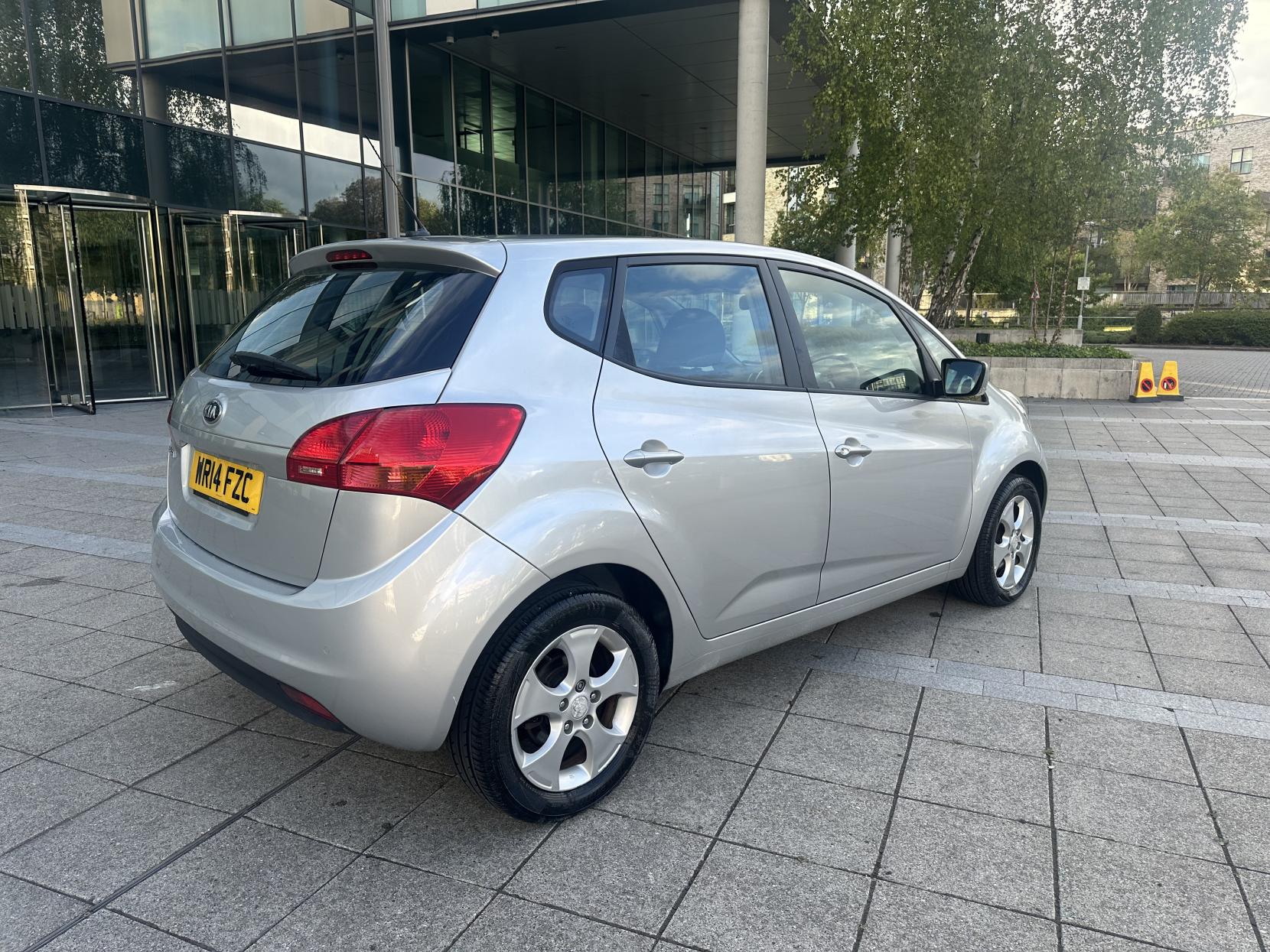 Kia Venga 1.6 2 MPV 5dr Petrol Auto Euro 5 (123 bhp)