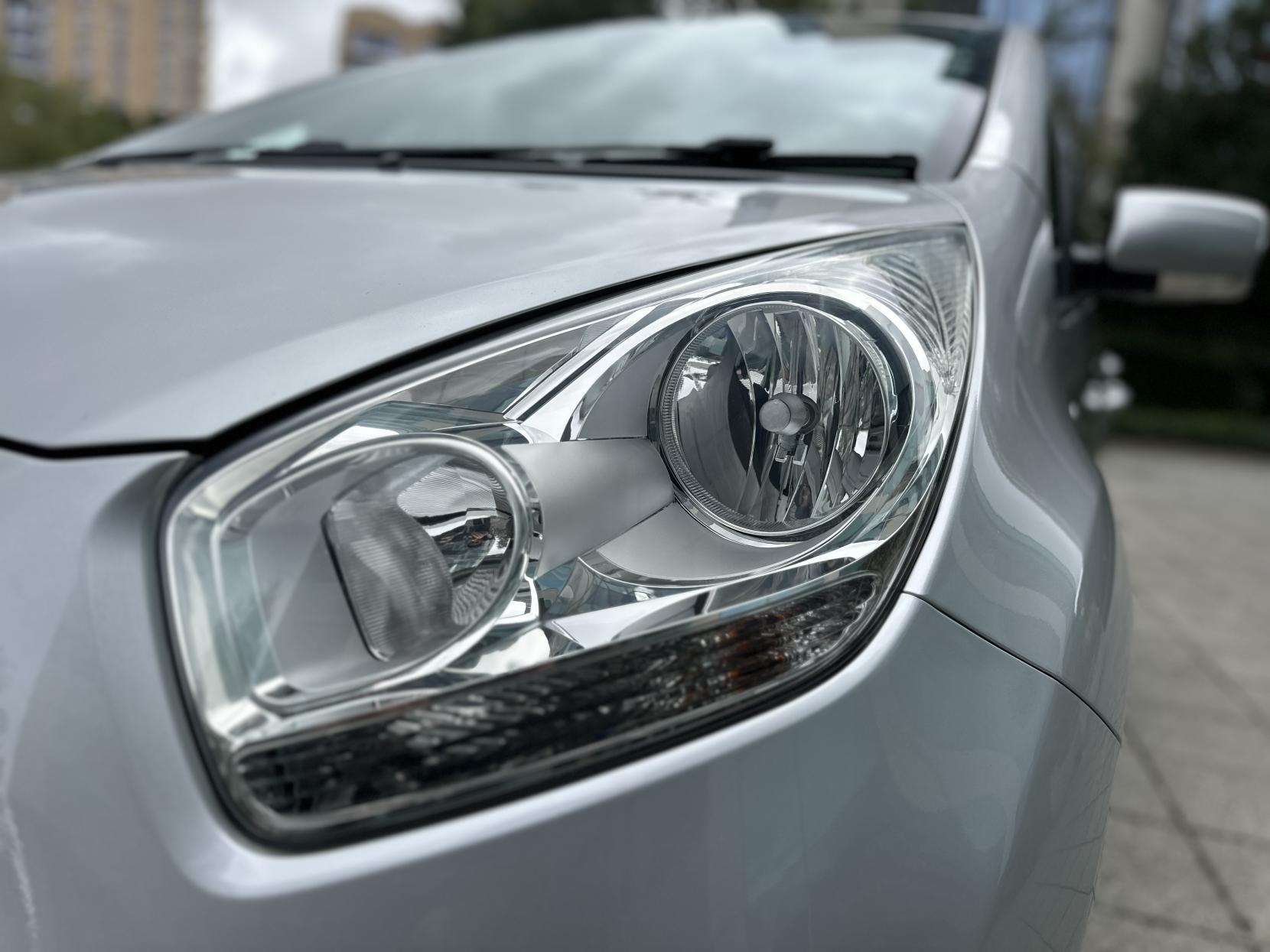 Kia Venga 1.6 2 MPV 5dr Petrol Auto Euro 5 (123 bhp)