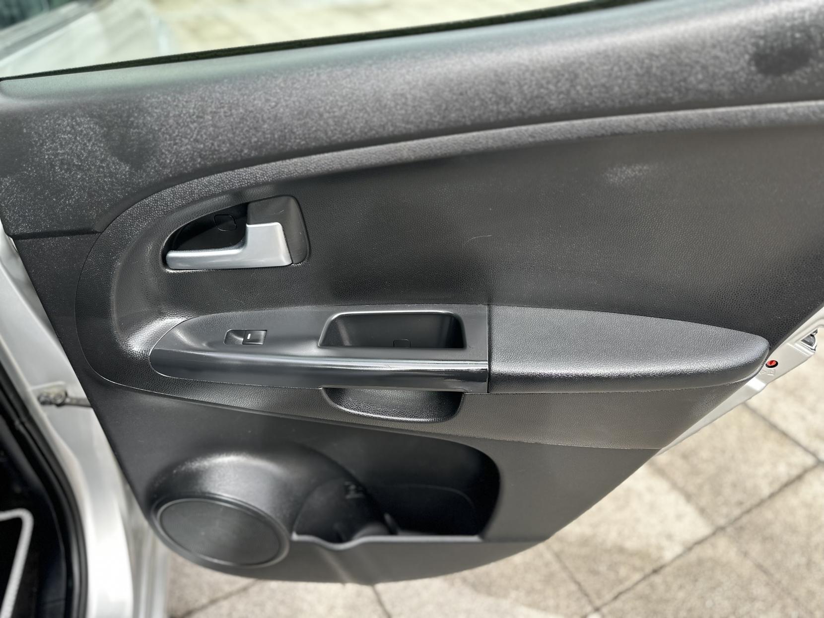 Kia Venga 1.6 2 MPV 5dr Petrol Auto Euro 5 (123 bhp)