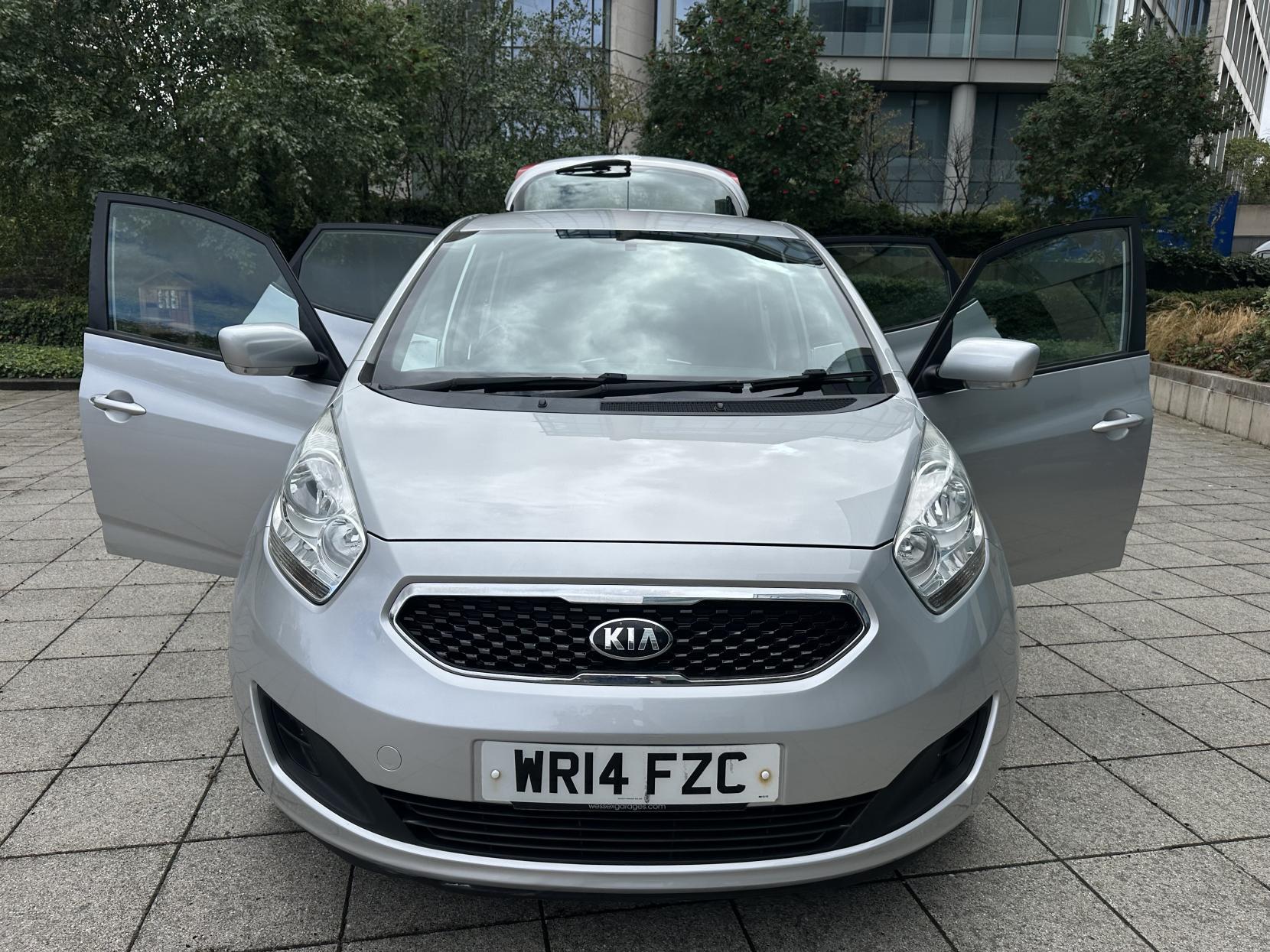 Kia Venga 1.6 2 MPV 5dr Petrol Auto Euro 5 (123 bhp)