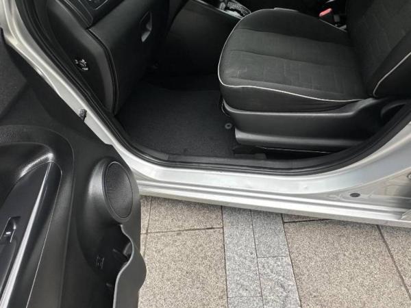 Kia Venga 1.6 2 MPV 5dr Petrol Auto Euro 5 (123 bhp)