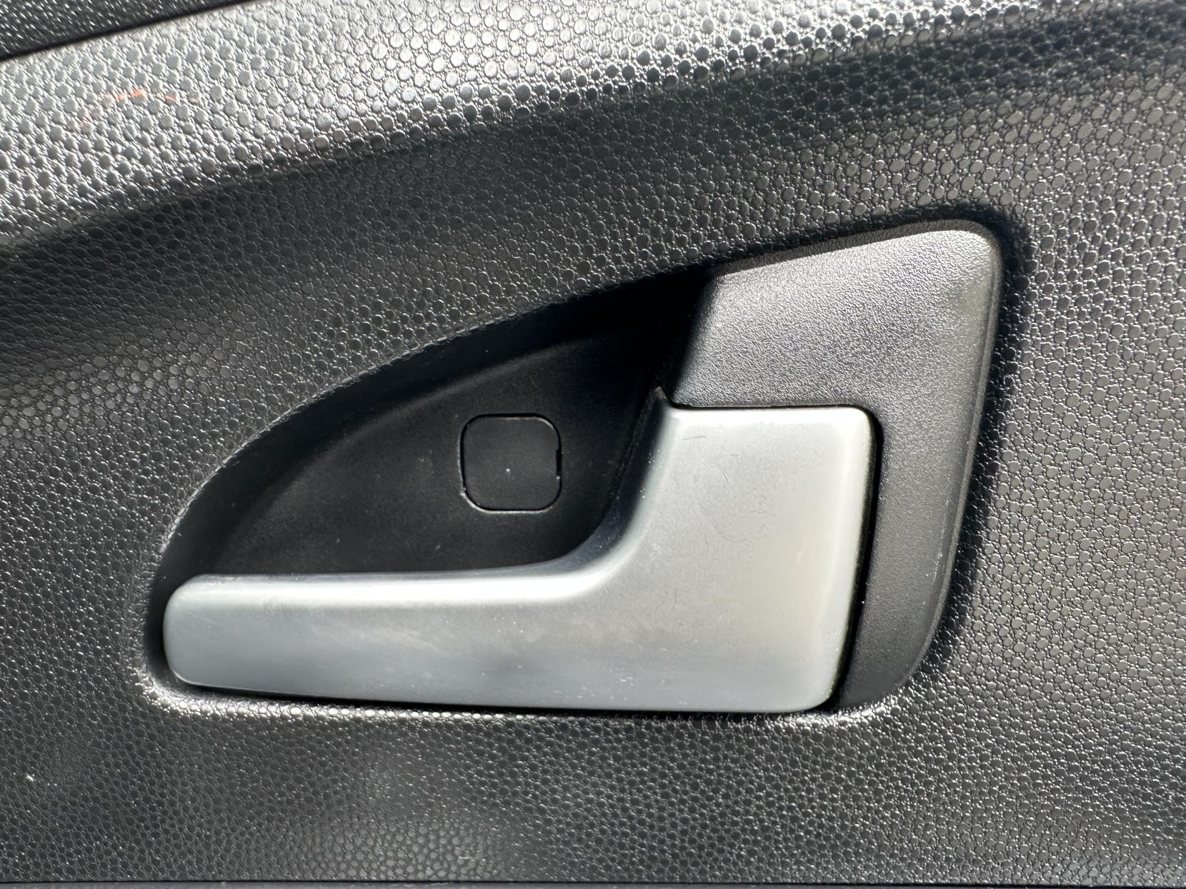 Kia Venga 1.6 2 MPV 5dr Petrol Auto Euro 5 (123 bhp)