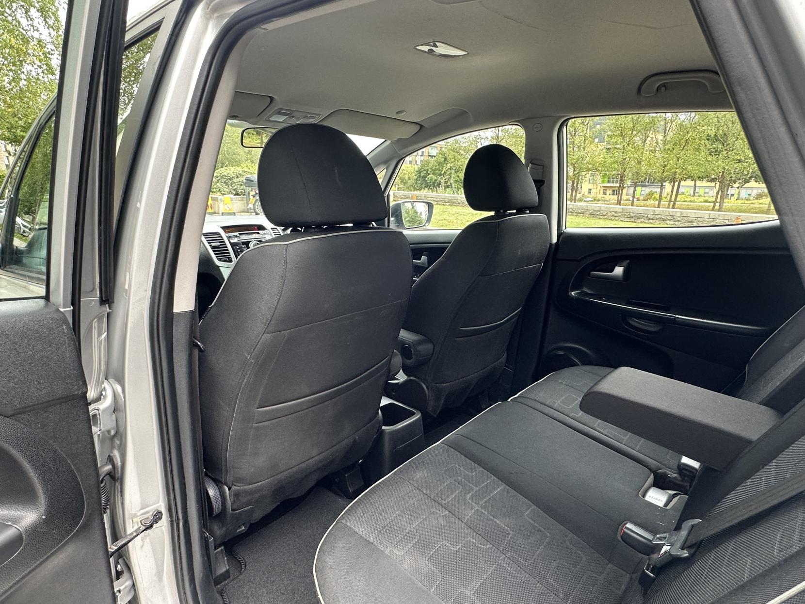 Kia Venga 1.6 2 MPV 5dr Petrol Auto Euro 5 (123 bhp)