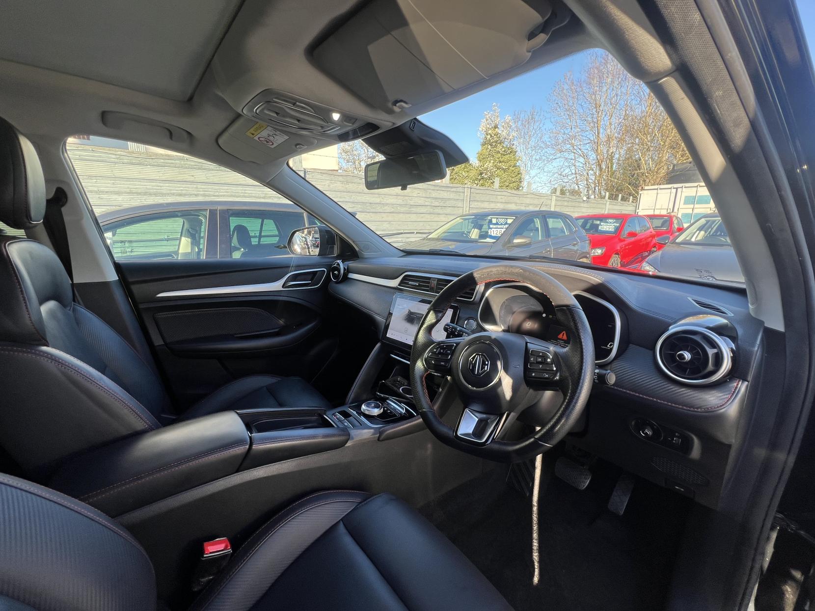 MG MG ZS 72.6kWh Trophy Long Range SUV 5dr Electric Auto (156 ps)