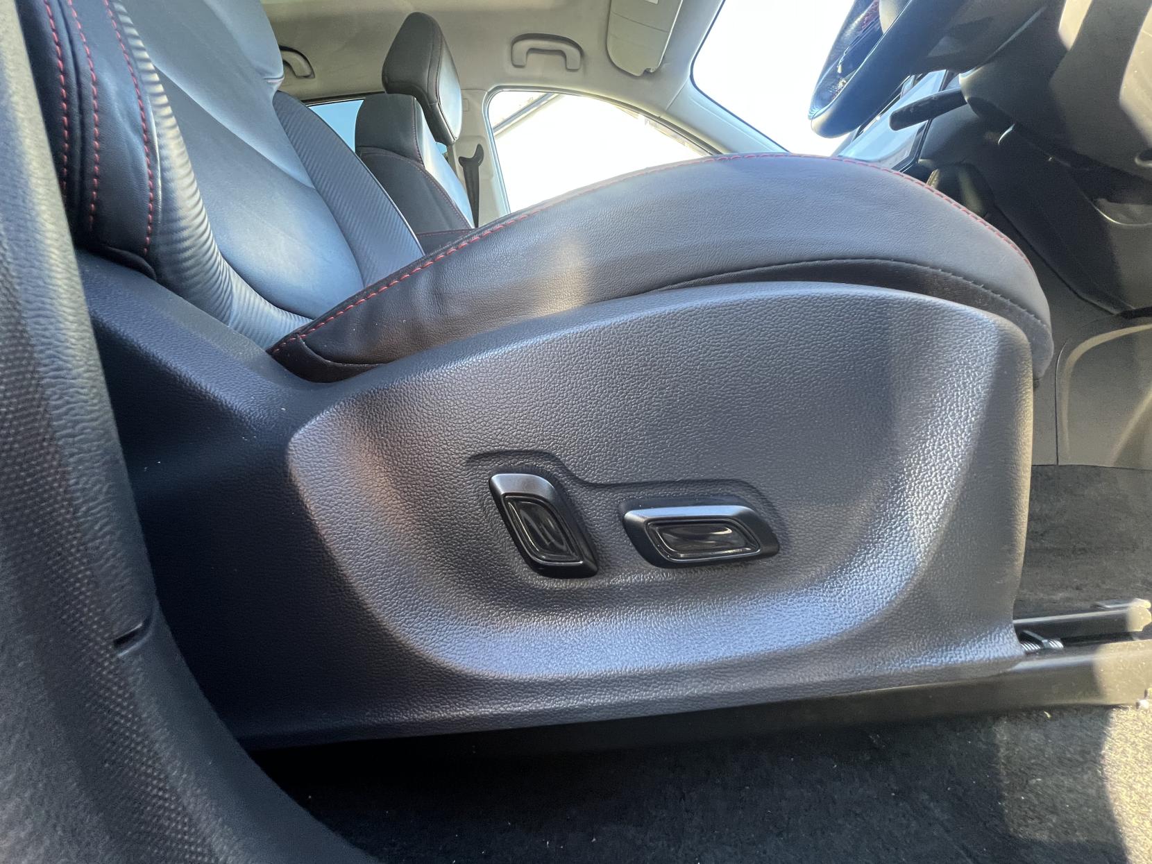 MG MG ZS 72.6kWh Trophy Long Range SUV 5dr Electric Auto (156 ps)