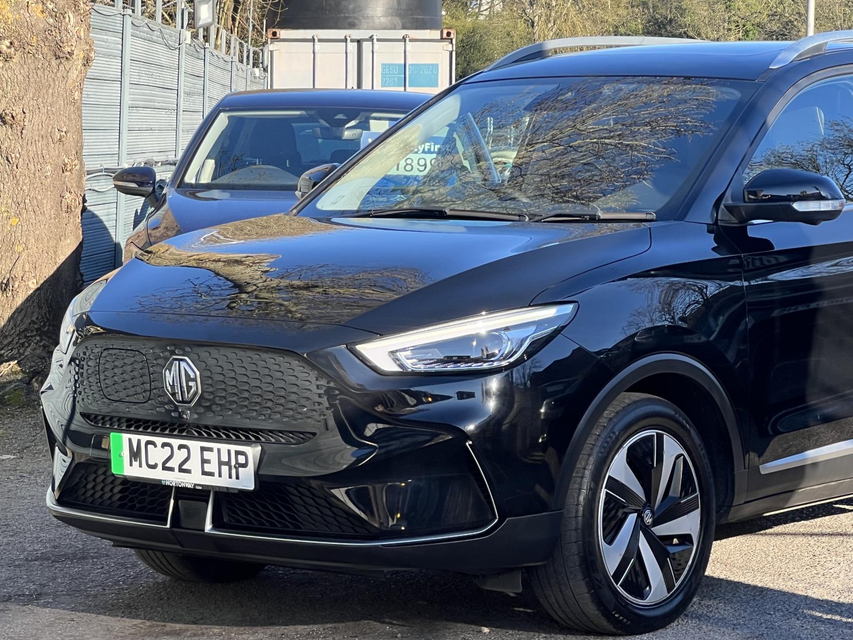 MG MG ZS 72.6kWh Trophy Long Range SUV 5dr Electric Auto (156 ps)