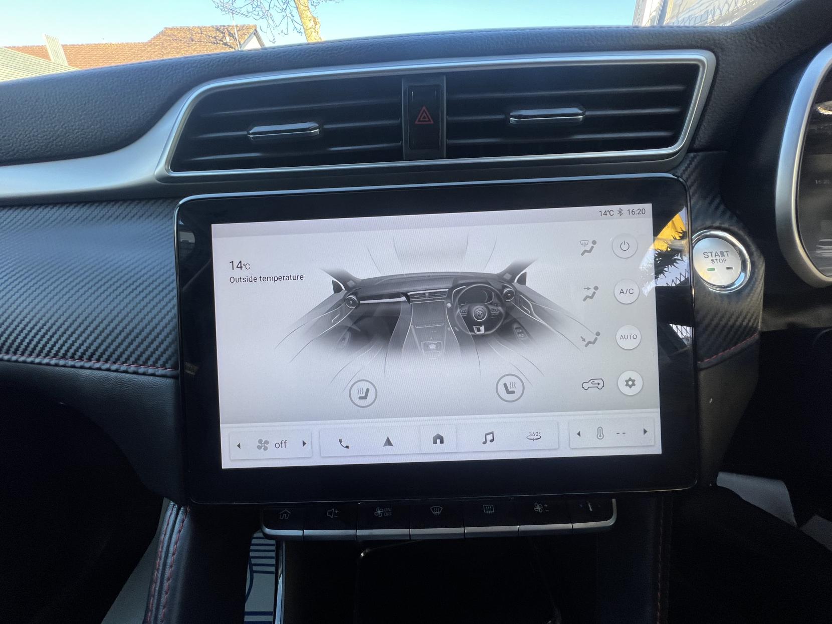 MG MG ZS 72.6kWh Trophy Long Range SUV 5dr Electric Auto (156 ps)