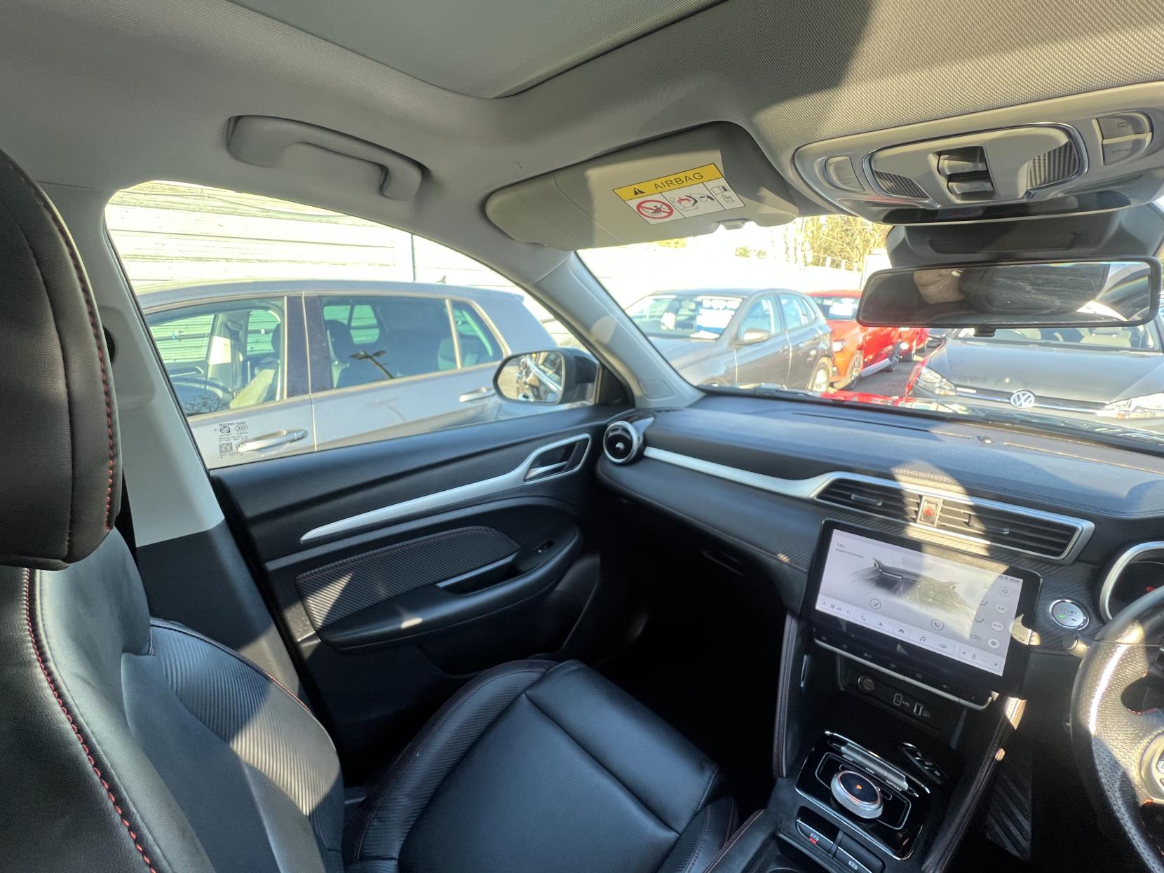 MG MG ZS 72.6kWh Trophy Long Range SUV 5dr Electric Auto (156 ps)