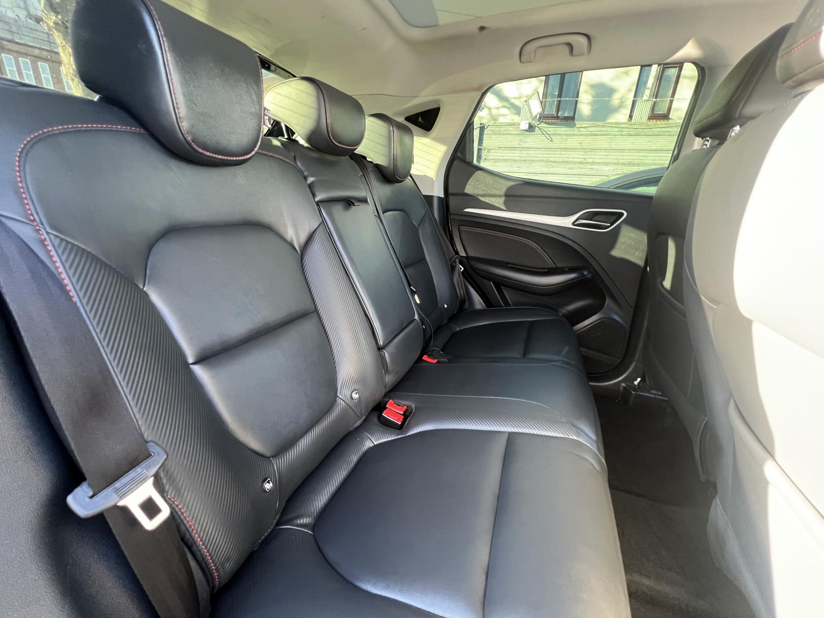 MG MG ZS 72.6kWh Trophy Long Range SUV 5dr Electric Auto (156 ps)